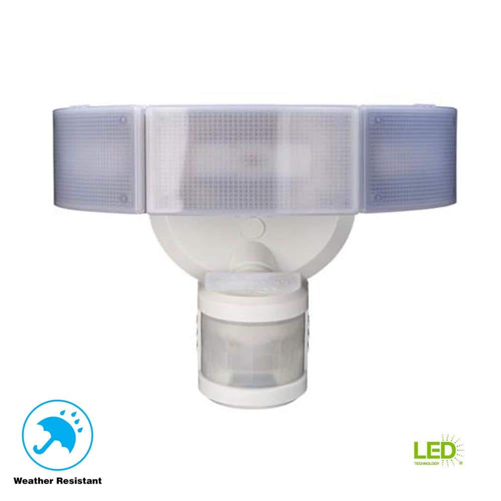 Defiant 270 Degree 3-Head White LED Motion Outdoor Security Light 2450 Lumens (DFI-5988-WH)